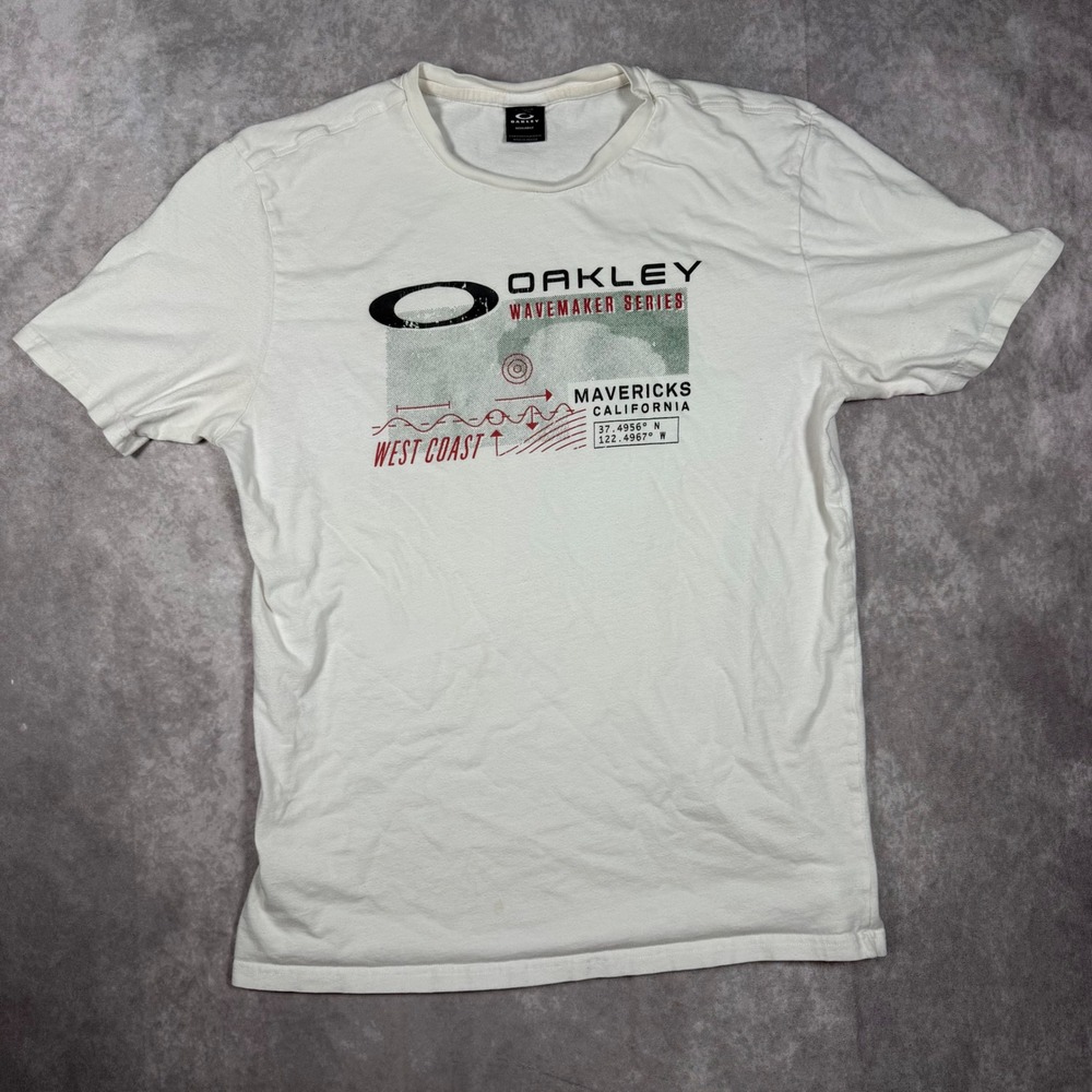 Oakley Wavemaker Series Mavericks California Graphic T-Shirt Mens Medium White